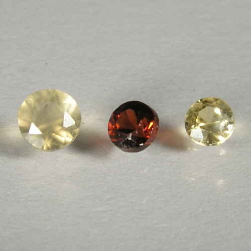 yellow,red,gold montana sapphire